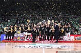 喜讯！新斯卢茨基已跟蓉城正式签约，德转官宣确认他下赛季会带队