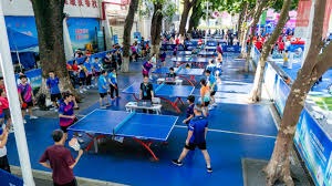 26岁主力女足球员养伤期当了模特，纠结要转行，刚和男友加盟尤文